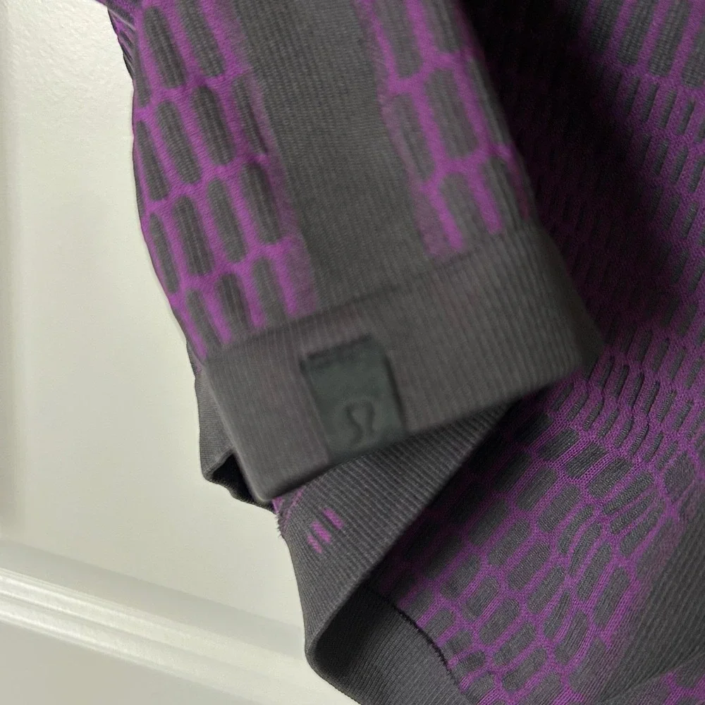 Lululemon About That Base Long Sleeve Shirt Black Violet Purple Size 6